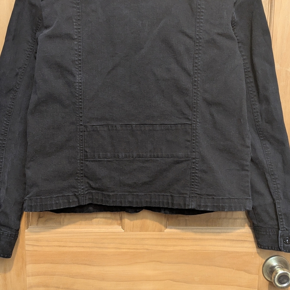 Chico’s Platinum Black Denim Jacket Women’s Sz 2 Large Fall Winter Classic Comfy - Picture 9 of 12